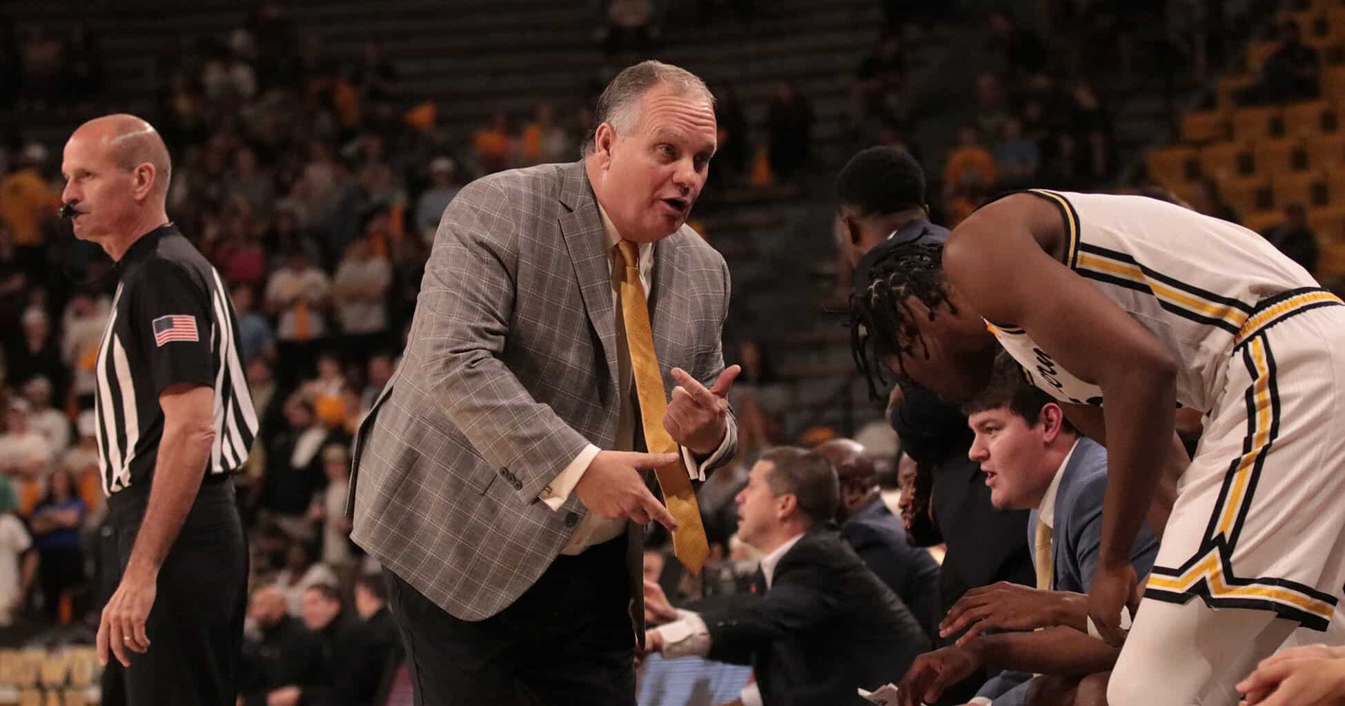 Coach Jay Ladner Has Southern Miss' Men's Basketball Team Heading In The  Right Direction, Off To An 8-0 Start, Best In 62 Seasons - Mississippi  Scoreboard